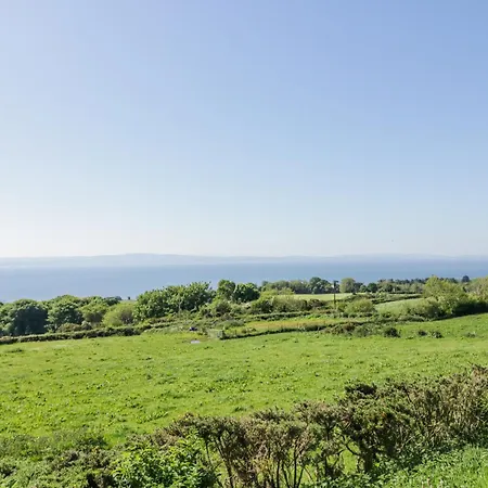 Holiday home Tullyally