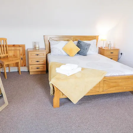 Tullyally Holiday home *