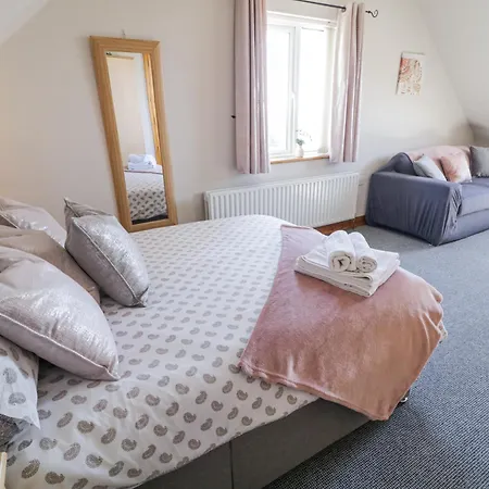 Tullyally Сasa de vacaciones Red Castle