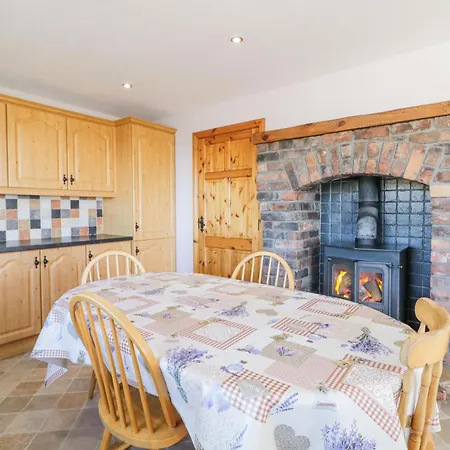 Tullyally Red Castle