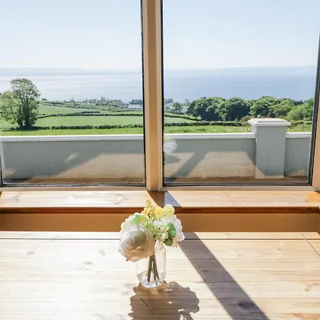 Сasa de vacaciones Tullyally